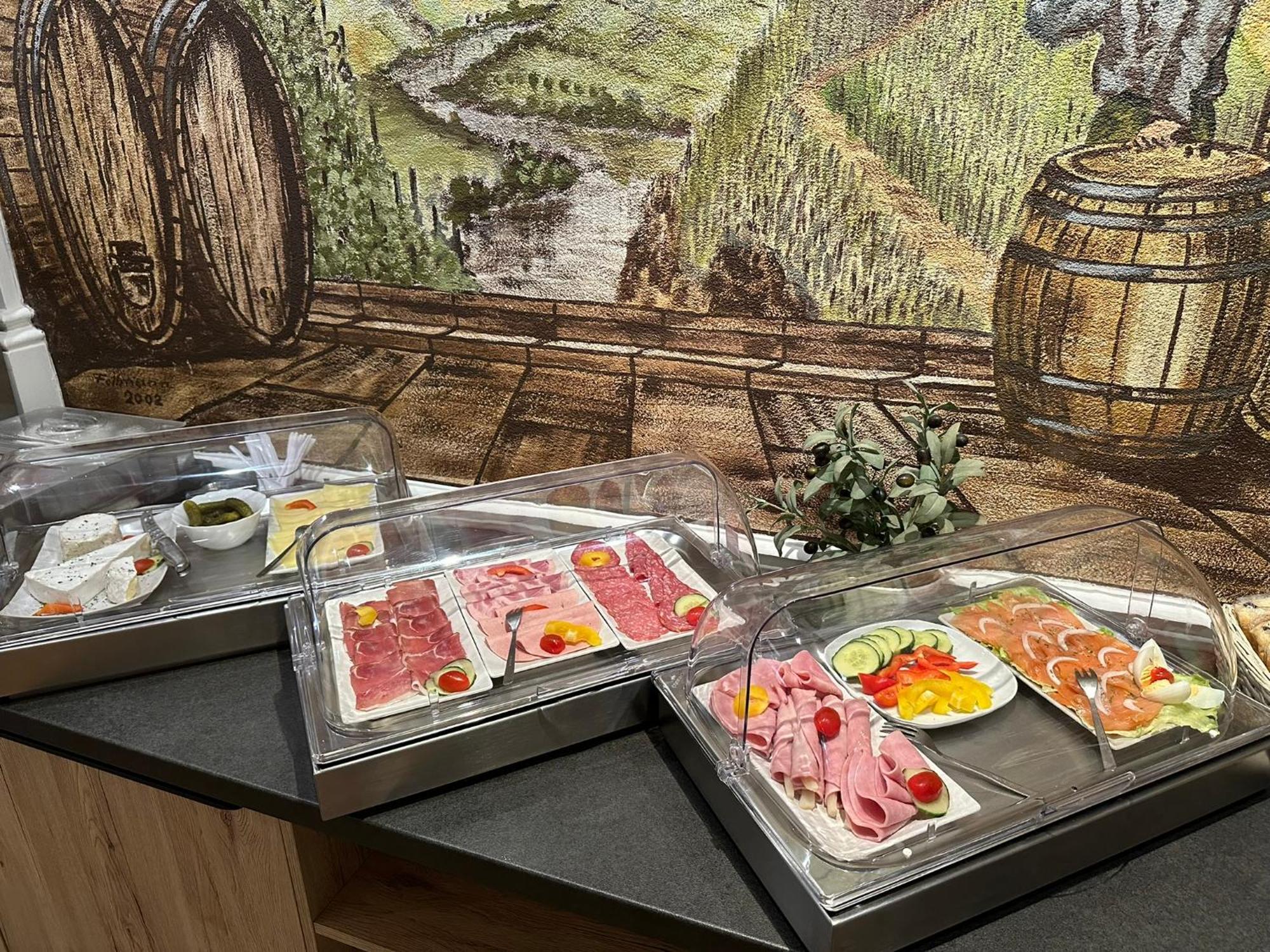 Winzergasthof Zum Kellerstuebchen Mehring  Eksteriør bilde